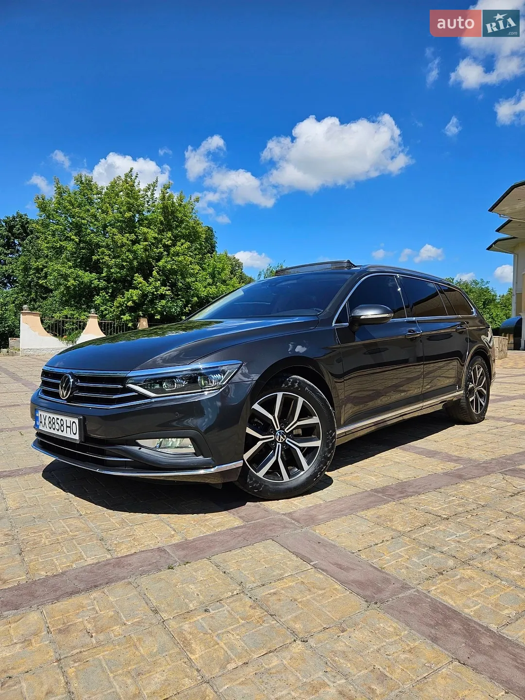 Volkswagen Passat 2021 — 1