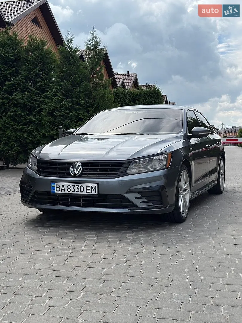 Volkswagen Passat, 2016