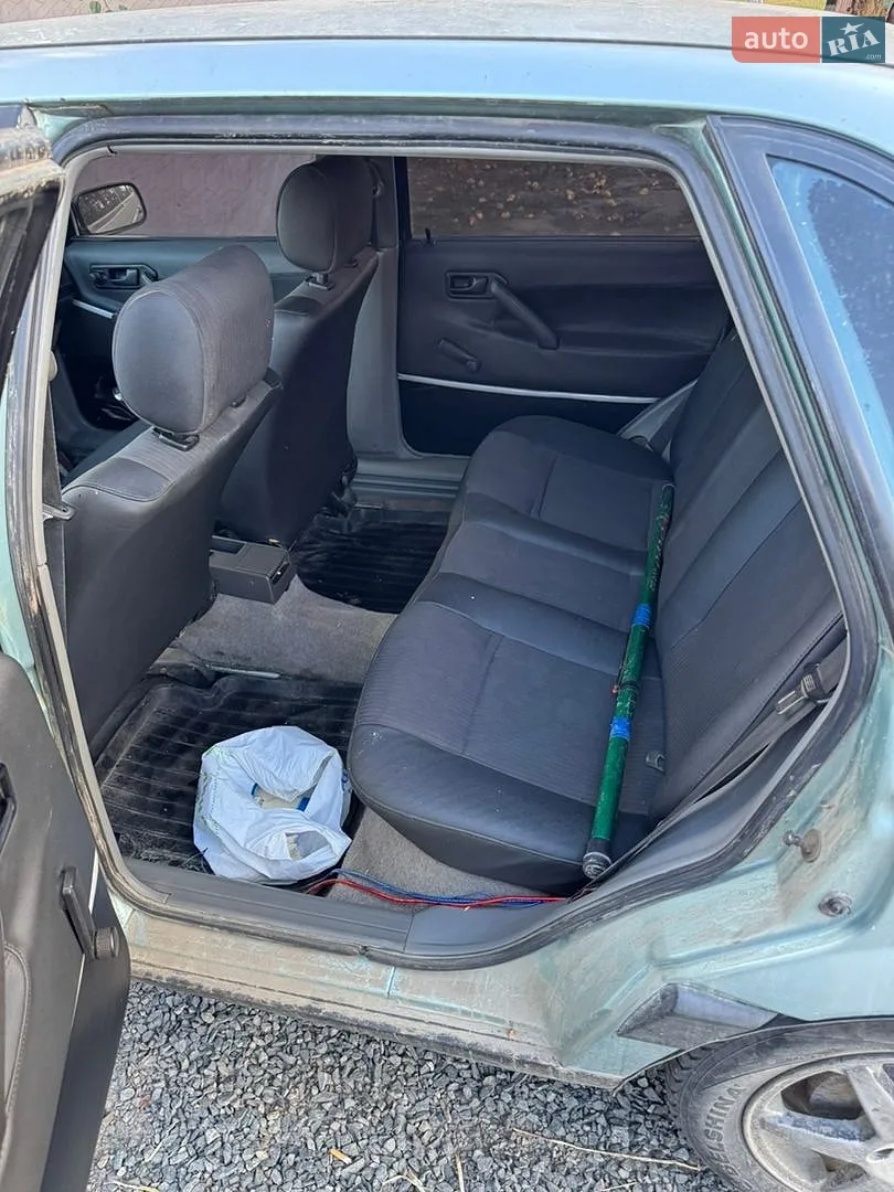 Volkswagen Passat, 1990