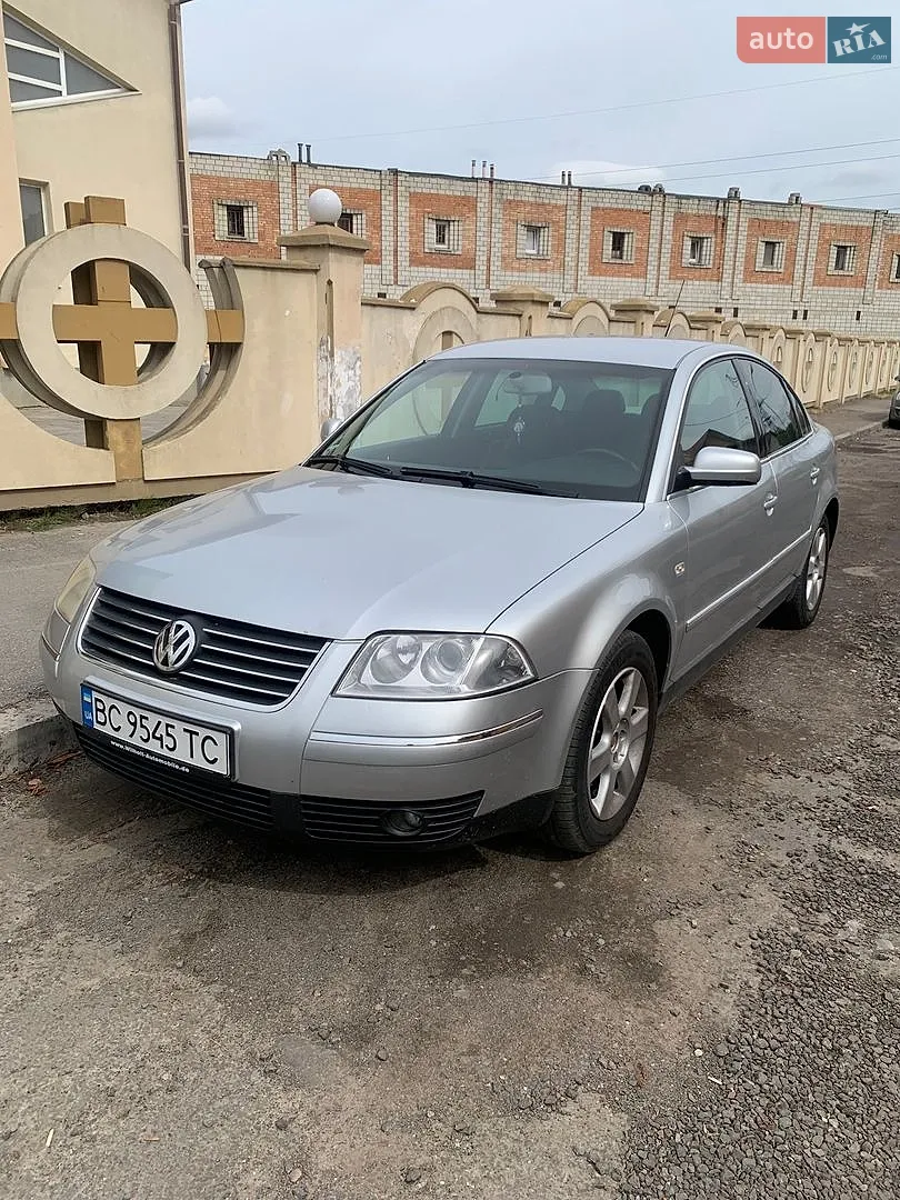 Volkswagen Passat, 2001