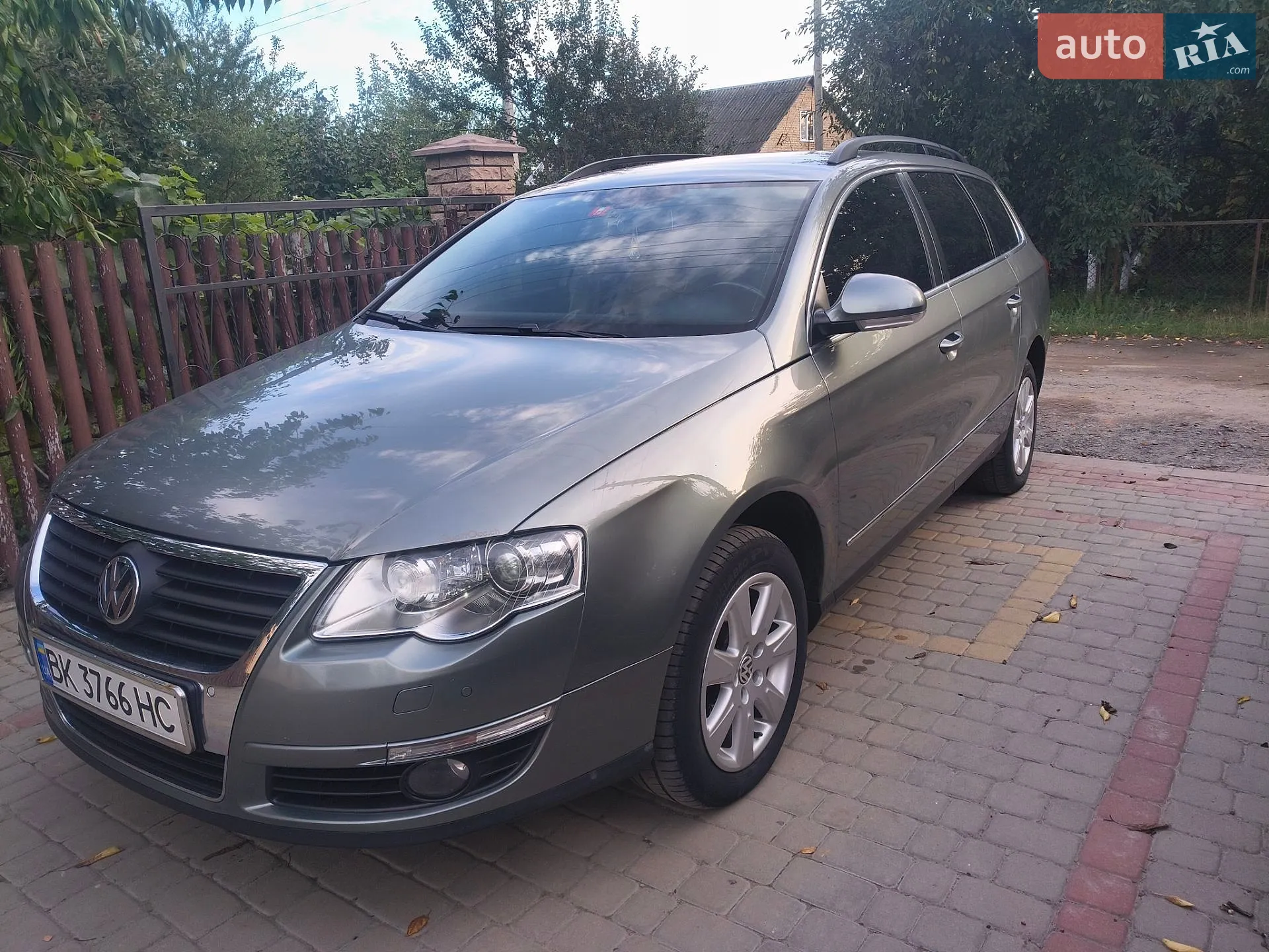 Volkswagen Passat, 2009