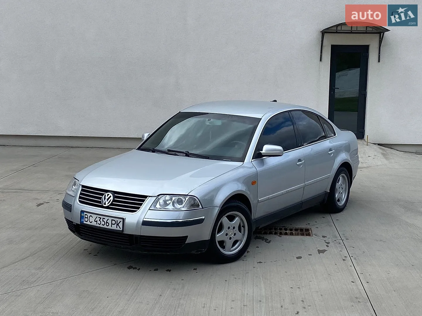 Volkswagen Passat, 2001