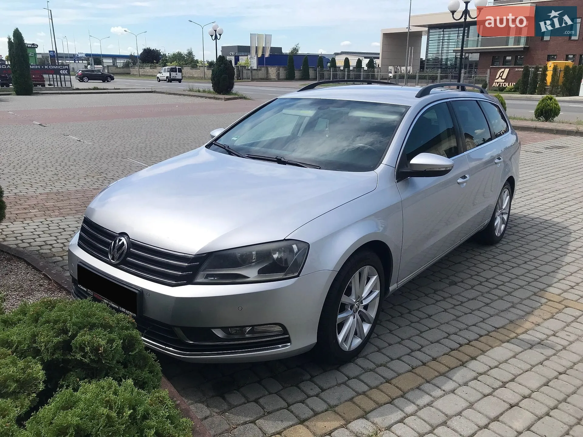 Volkswagen Passat, 2011