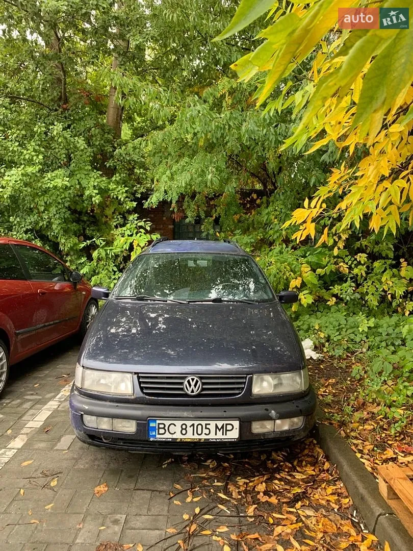 Volkswagen Passat, 1996