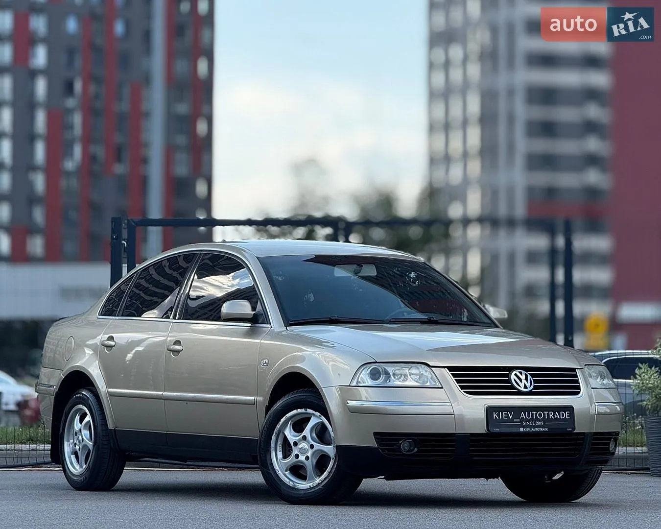 Volkswagen Passat, 2003