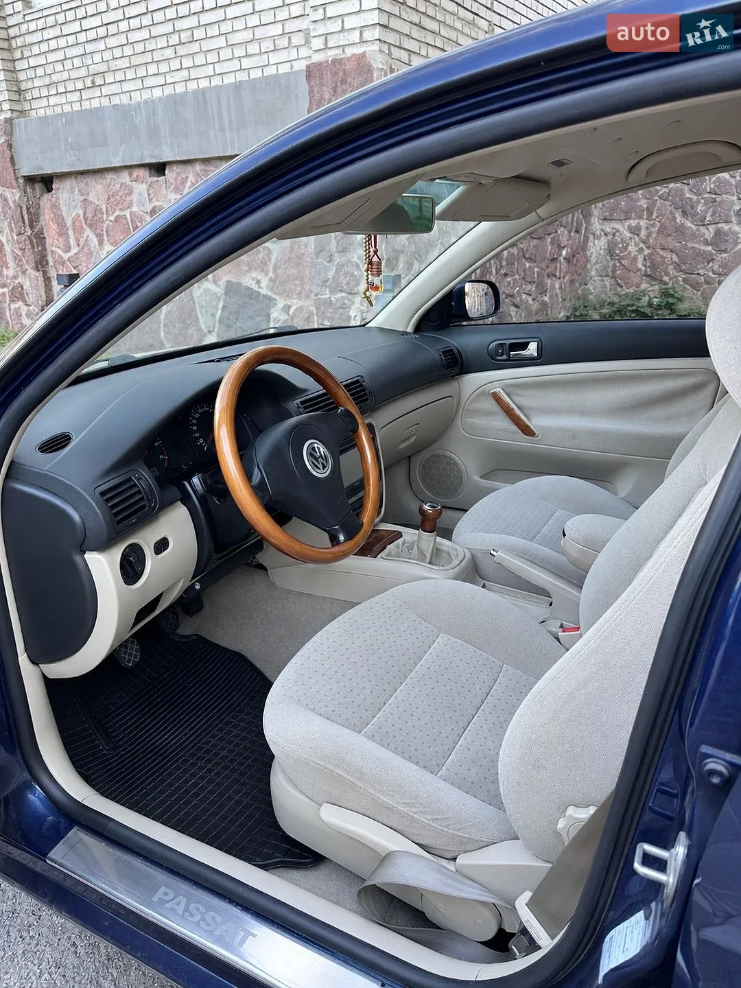 Volkswagen Passat, 2000
