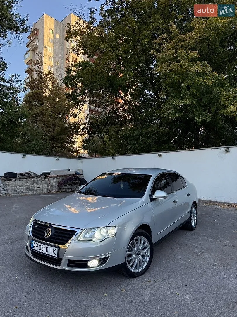 Volkswagen Passat, 2010