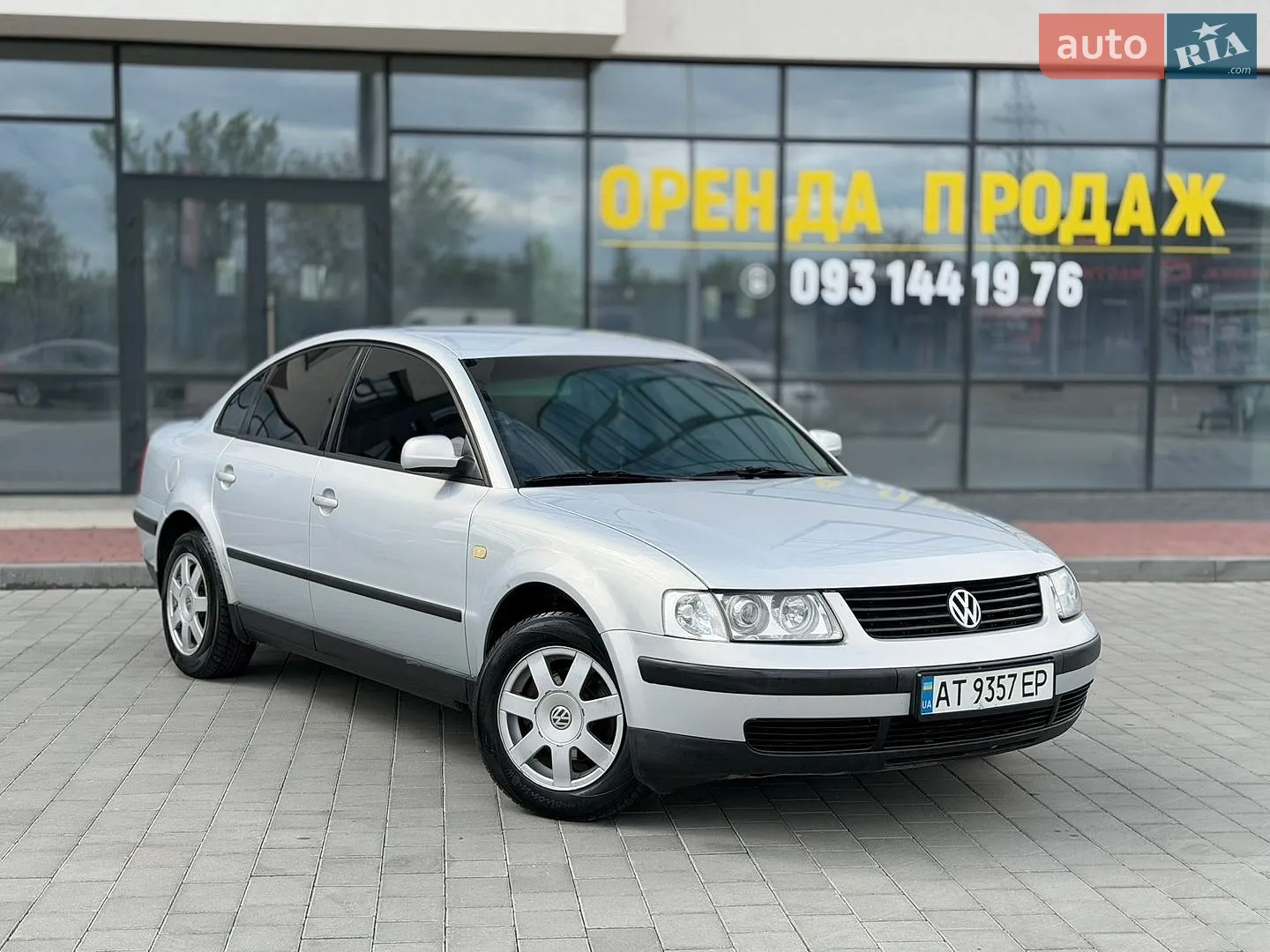 Volkswagen Passat, 2000