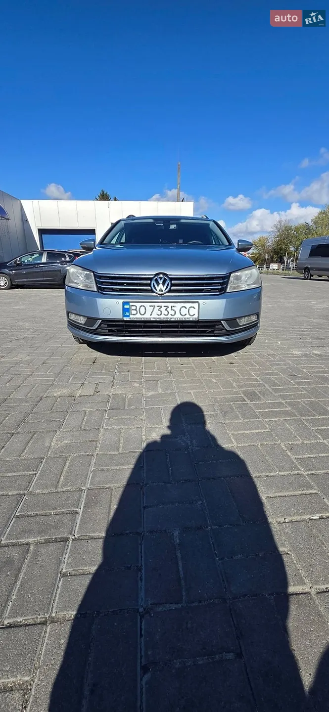 Volkswagen Passat, 2011