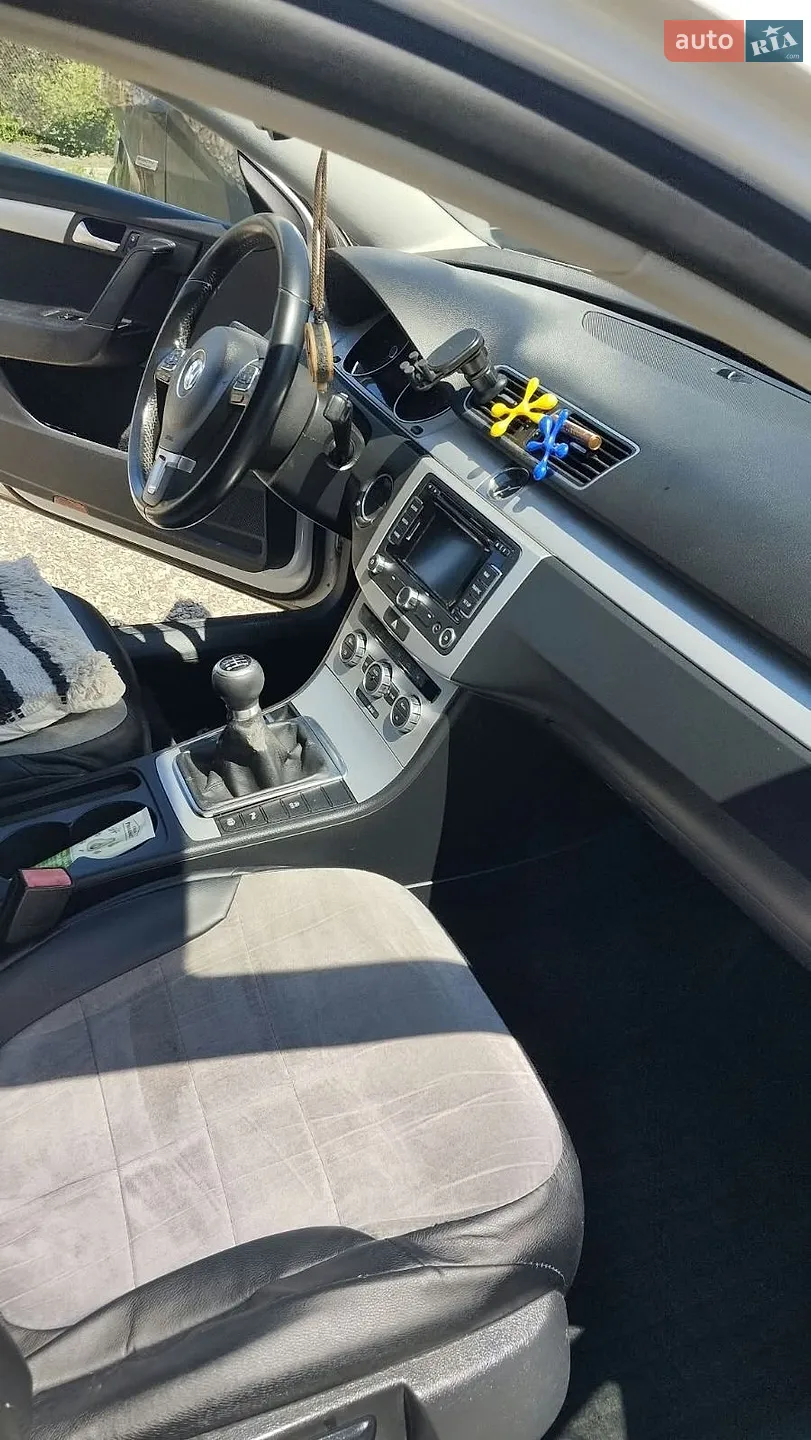 Volkswagen Passat, 2012
