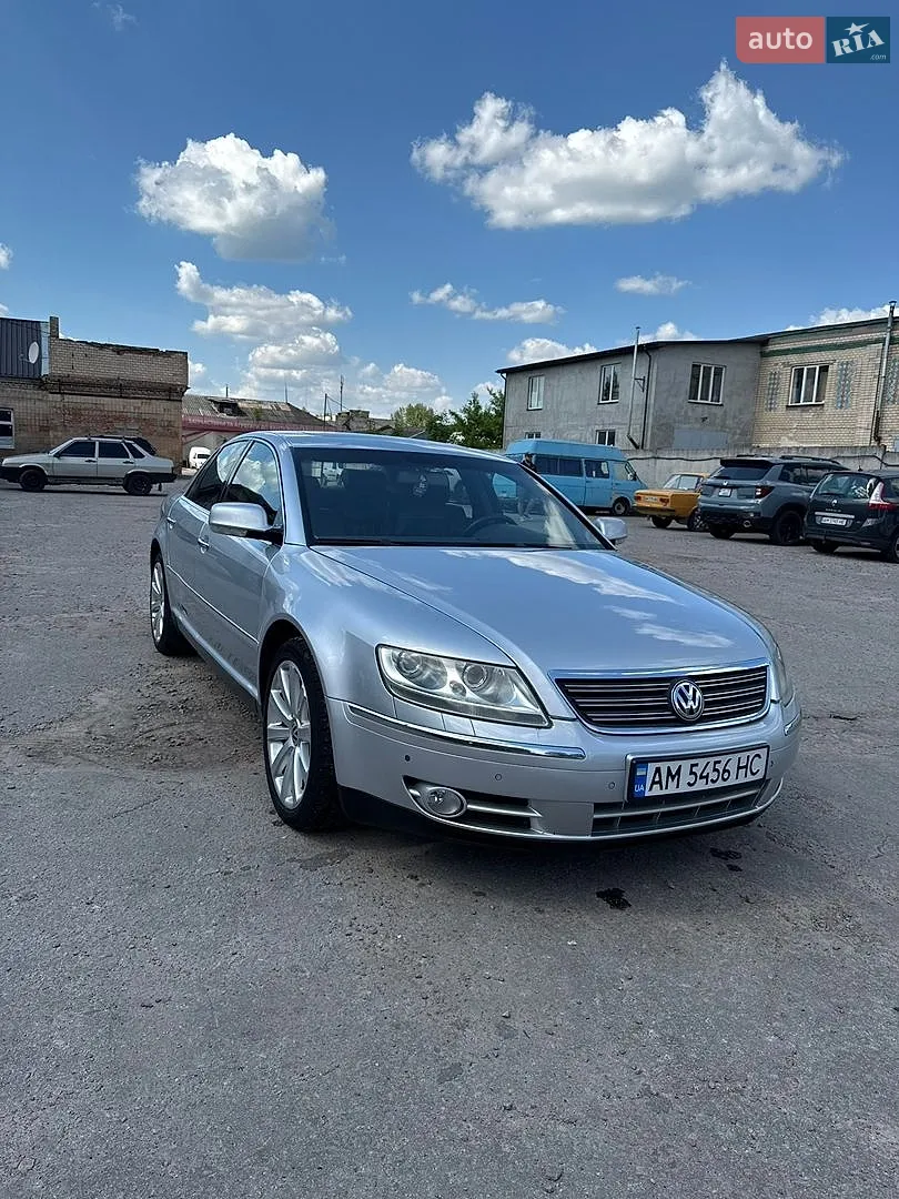 Volkswagen Phaeton, 2005