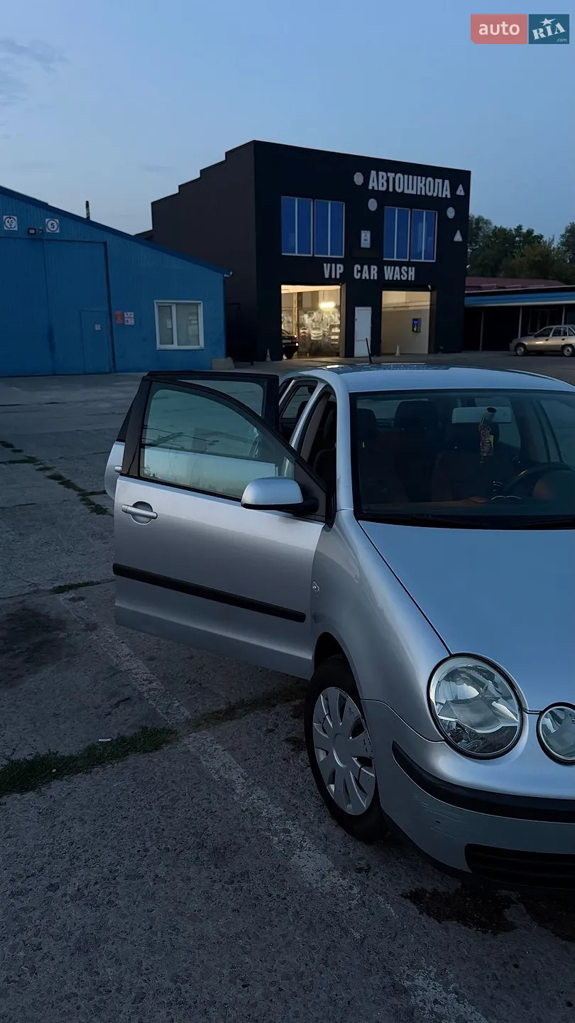 Volkswagen Polo, 2002