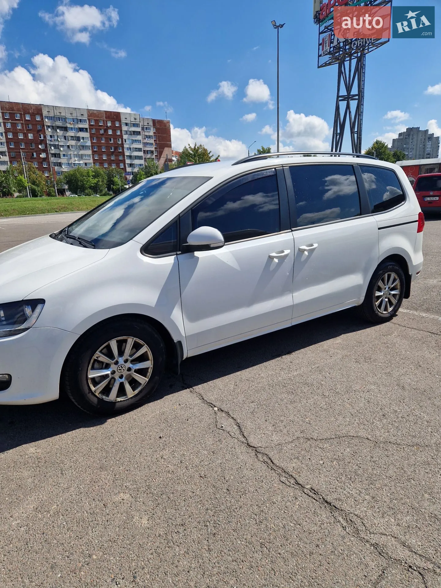 Volkswagen Sharan, 2011