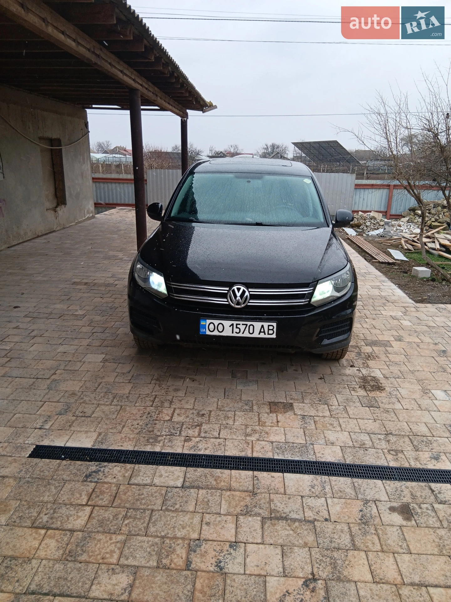Volkswagen Tiguan, 2011