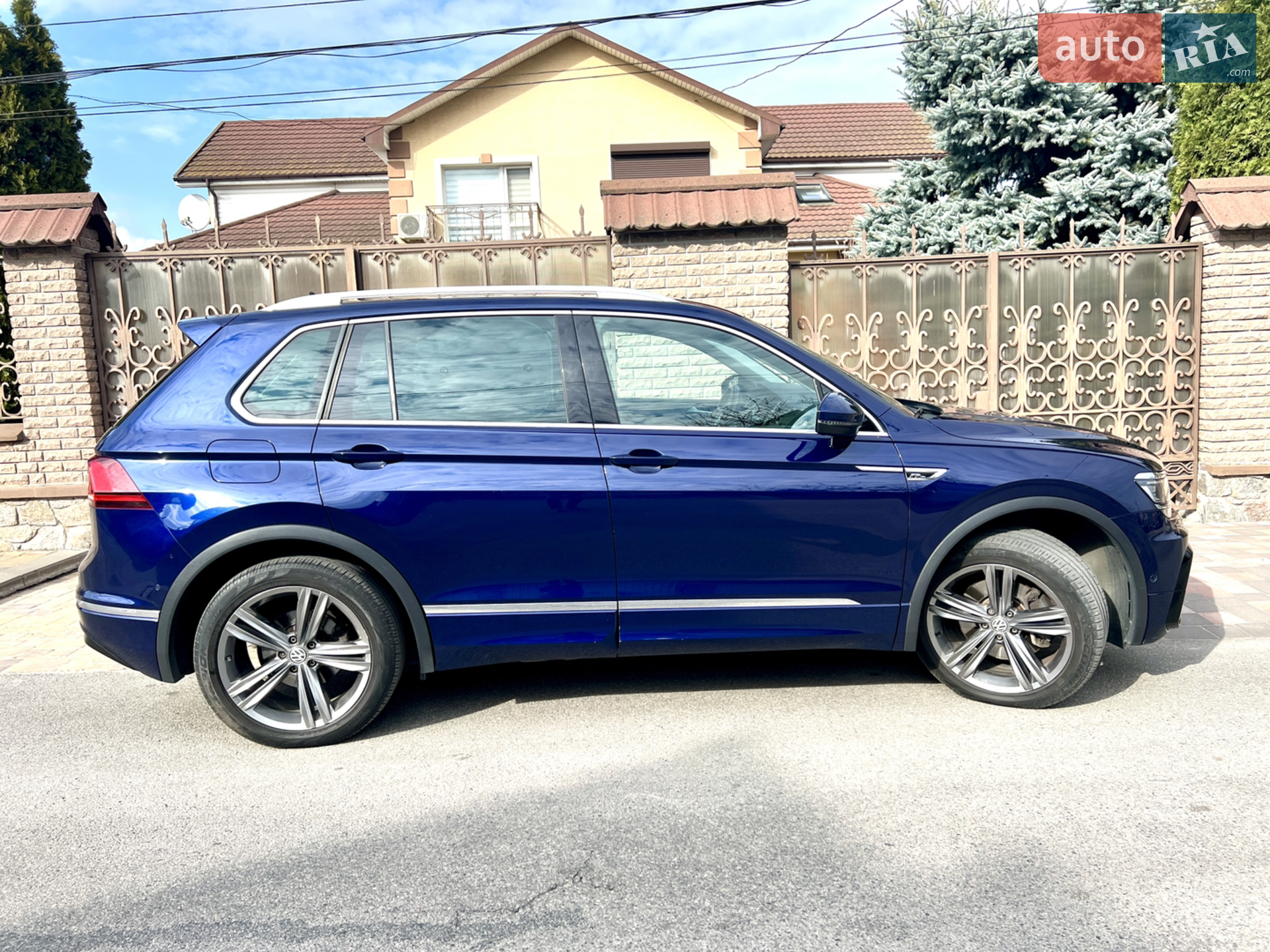 Volkswagen Tiguan, 2016