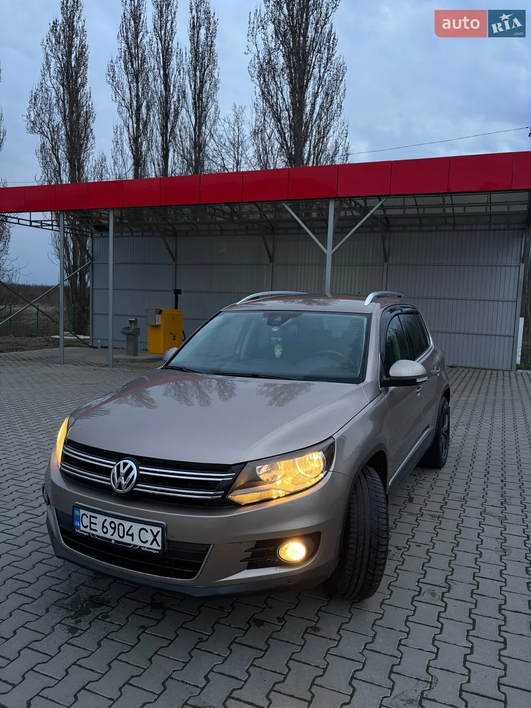 Volkswagen Tiguan, 2011