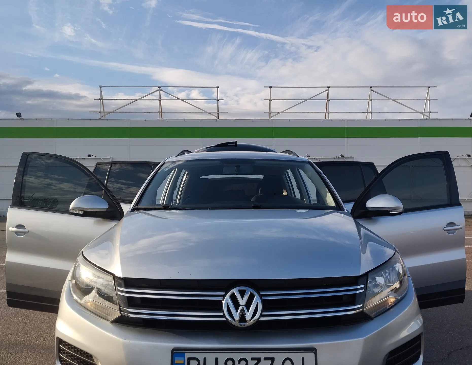 Volkswagen Tiguan, 2014