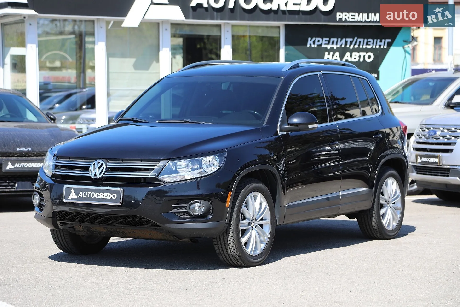 Volkswagen Tiguan, 2012