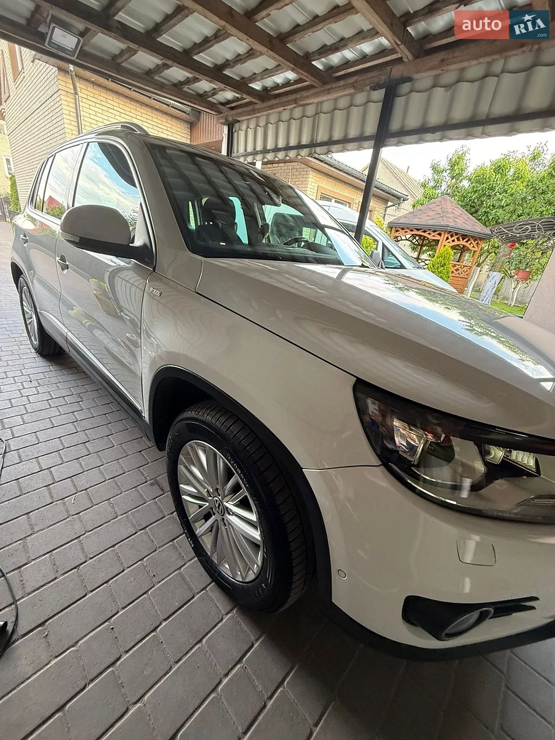 Volkswagen Tiguan, 2014