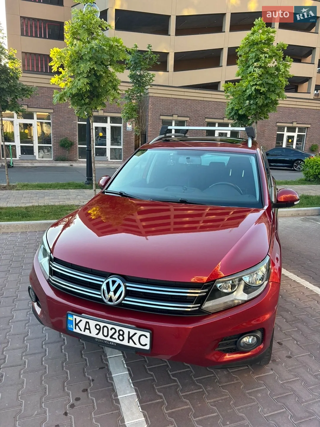 Volkswagen Tiguan, 2012
