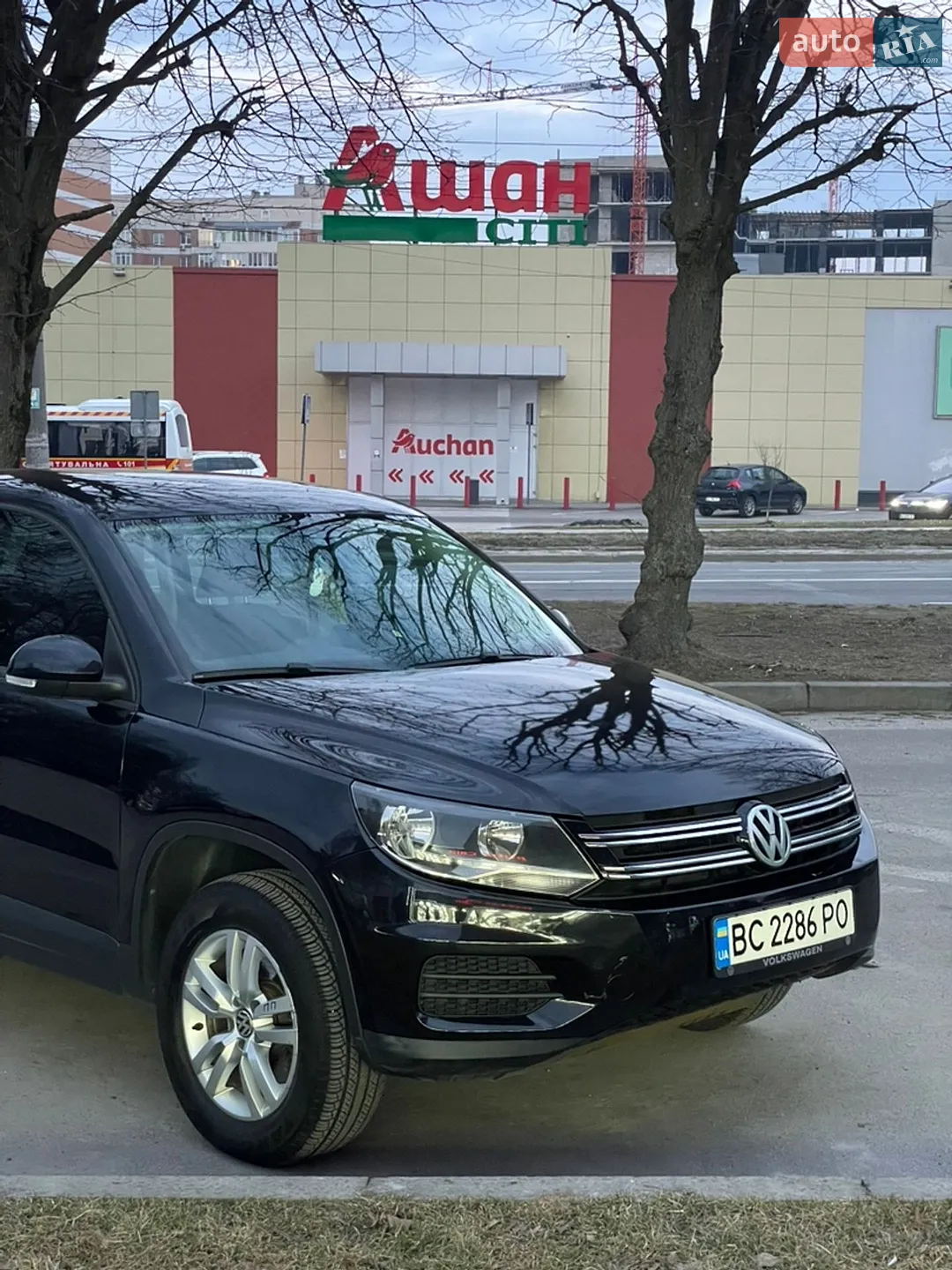 Volkswagen Tiguan, 2011