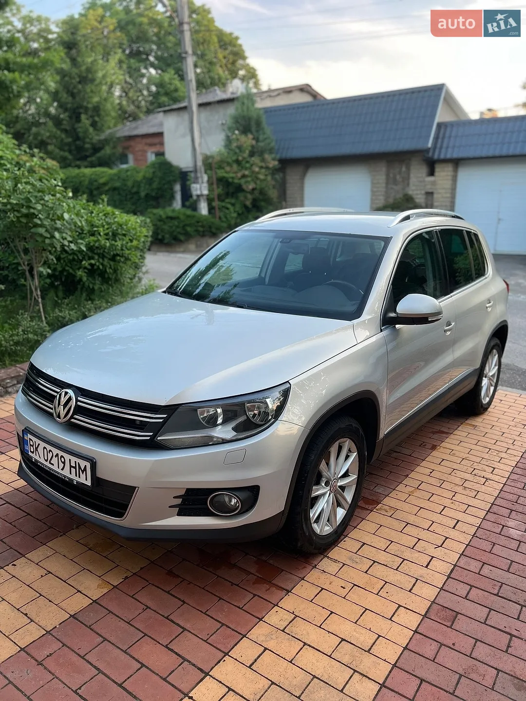 Volkswagen Tiguan, 2012