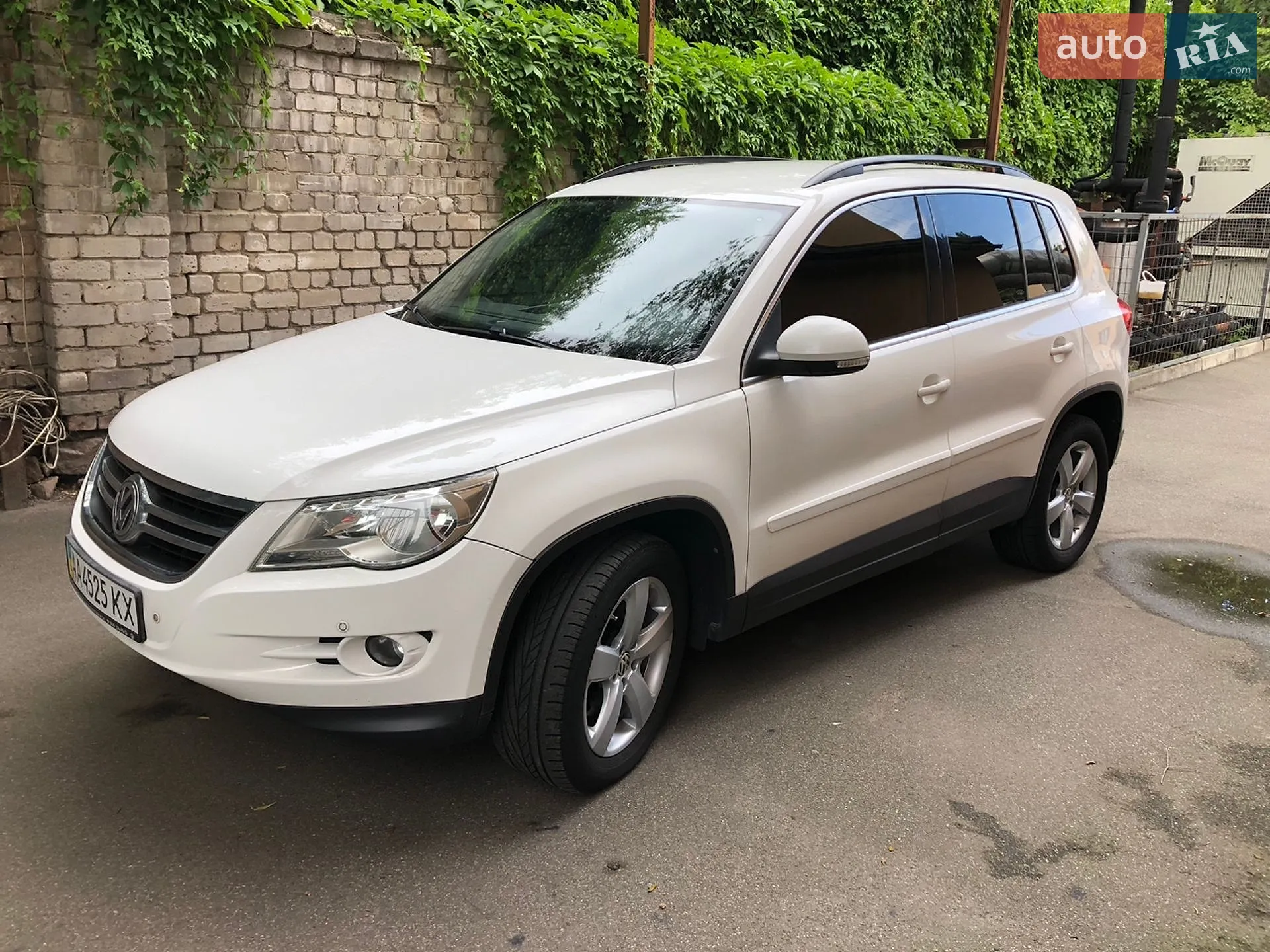 Volkswagen Tiguan, 2010