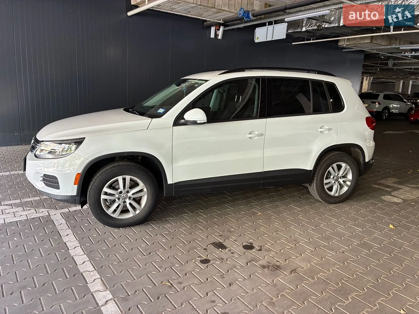 Volkswagen Tiguan 2015 — 1