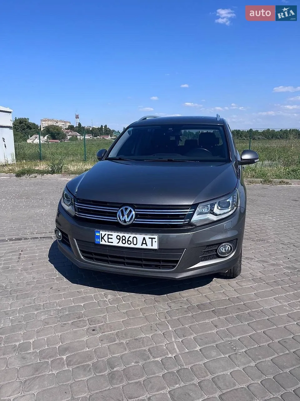 Volkswagen Tiguan, 2015