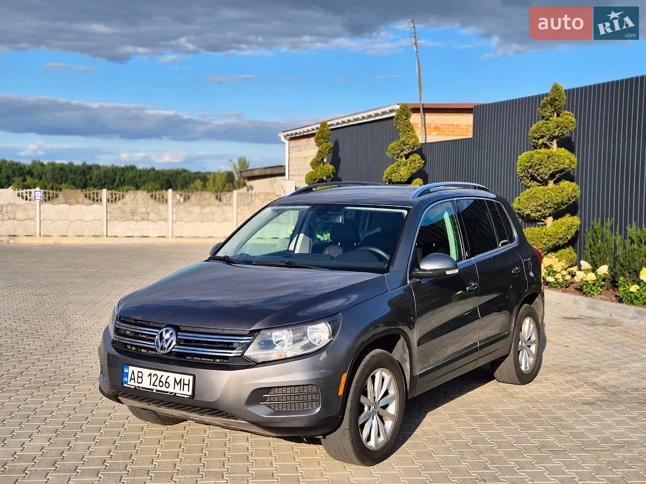 Volkswagen Tiguan, 2016