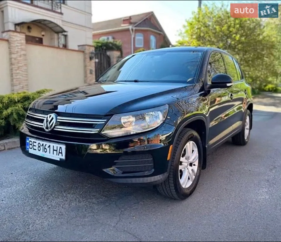 Volkswagen Tiguan, 2012