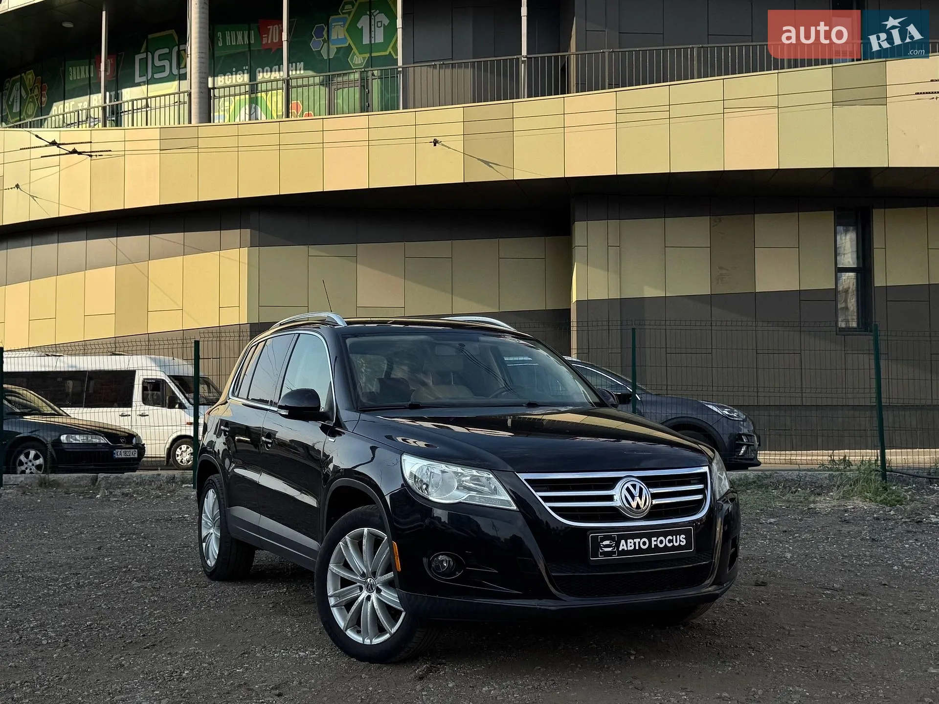 Volkswagen Tiguan, 2010