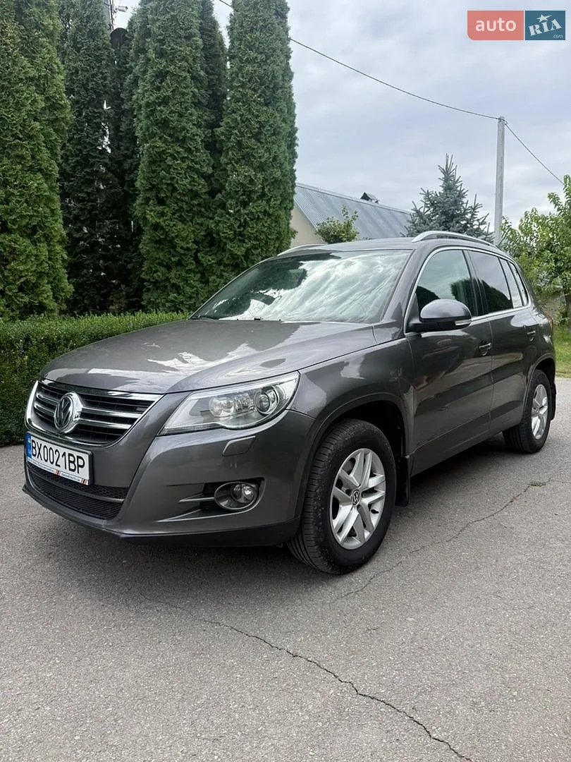 Volkswagen Tiguan, 2011