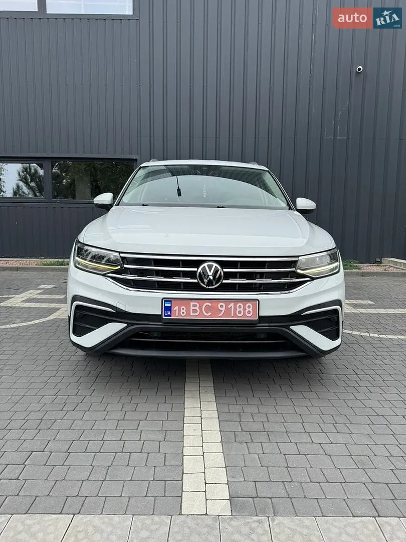 Volkswagen Tiguan, 2022