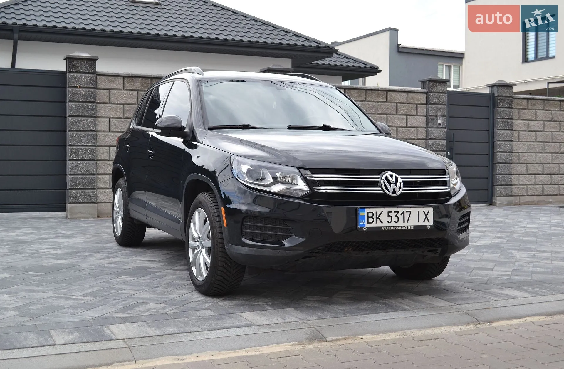 Volkswagen Tiguan, 2015