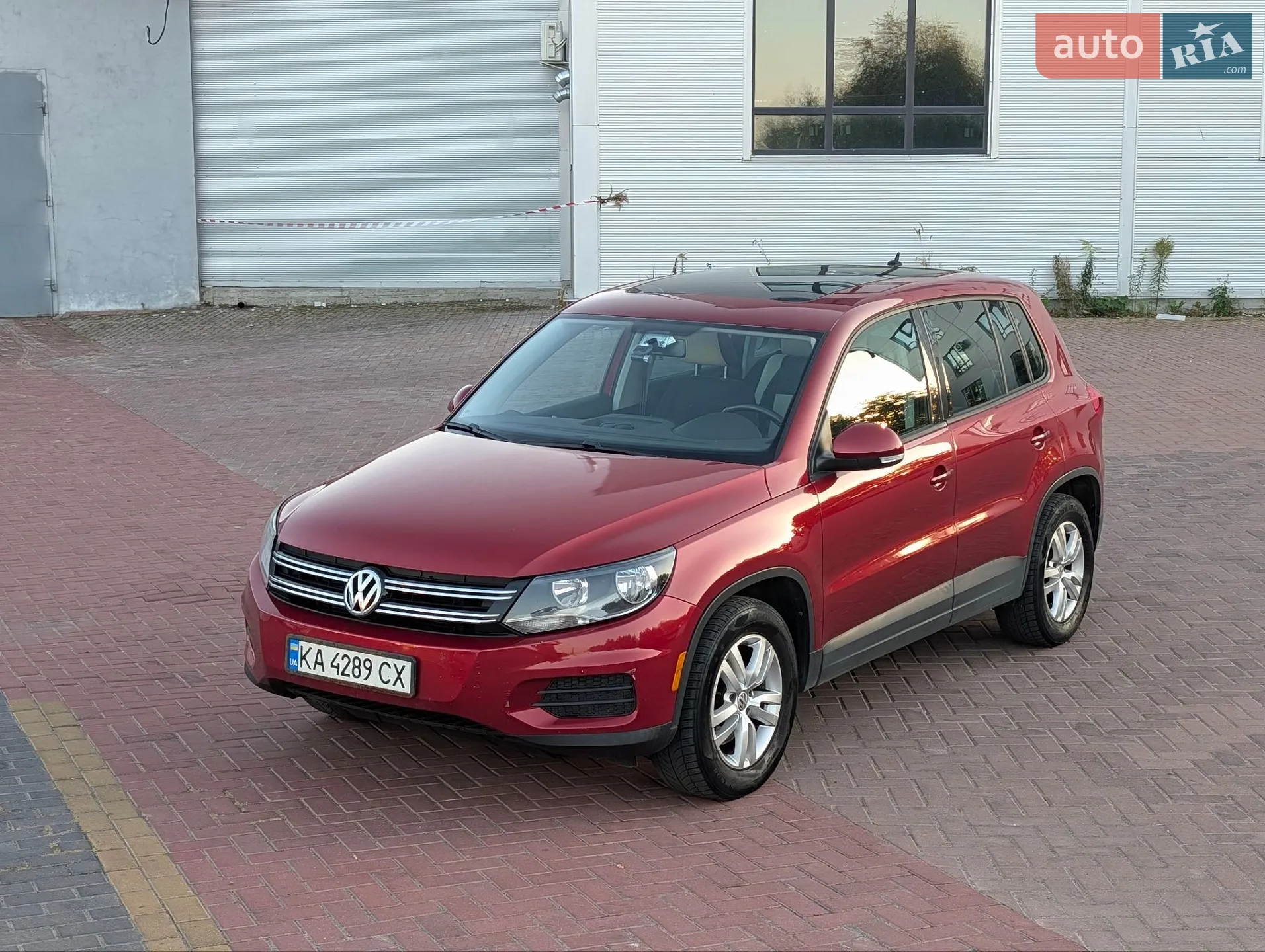 Volkswagen Tiguan, 2012