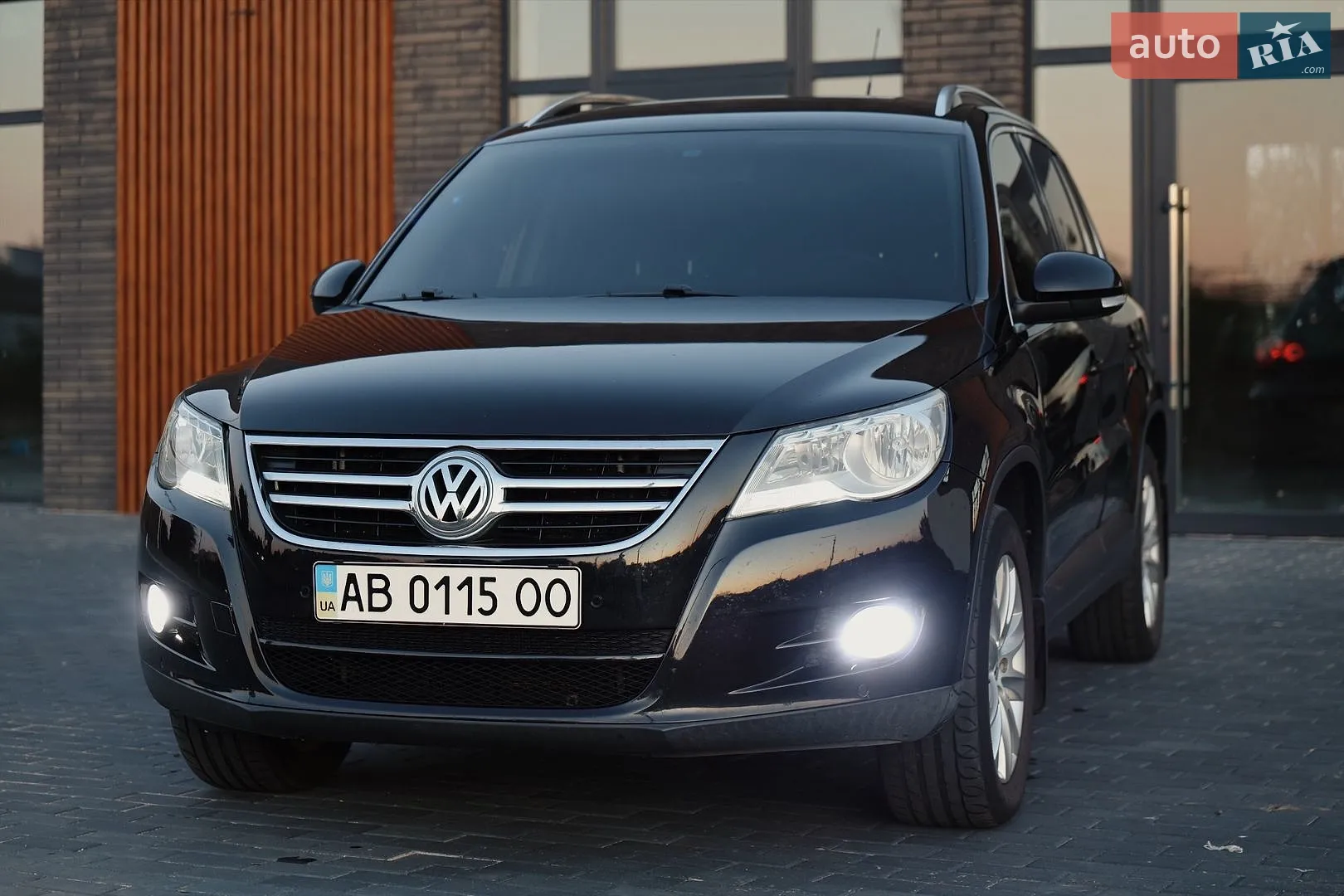 Volkswagen Tiguan, 2011