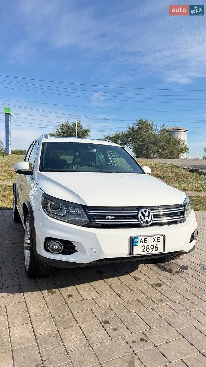 Volkswagen Tiguan, 2015