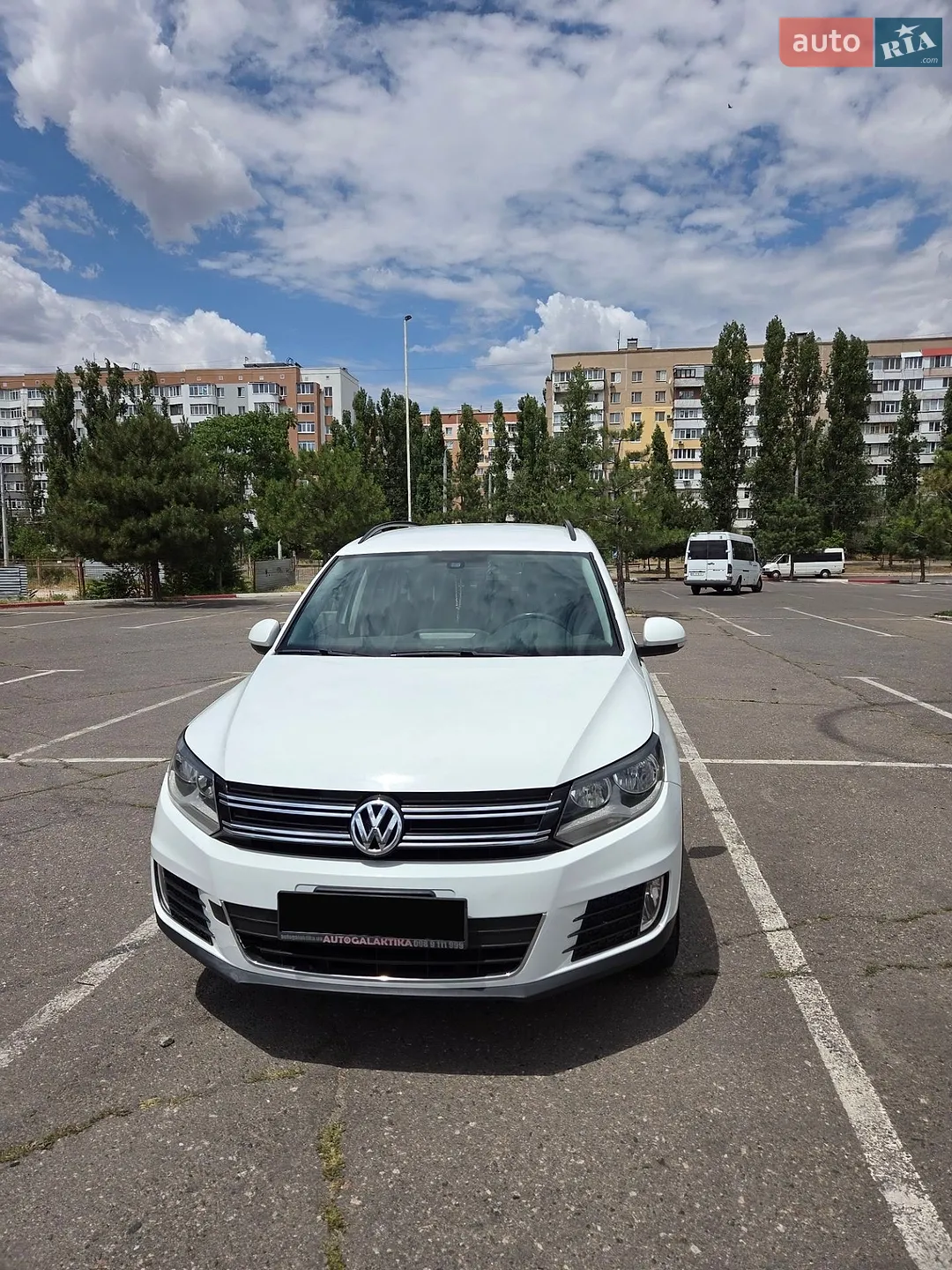 Volkswagen Tiguan, 2015