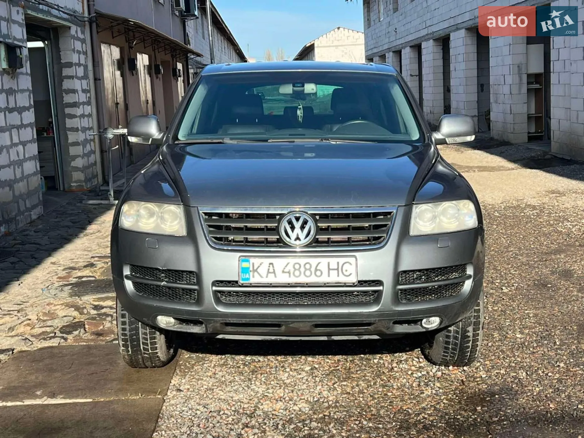 Volkswagen Touareg, 2004