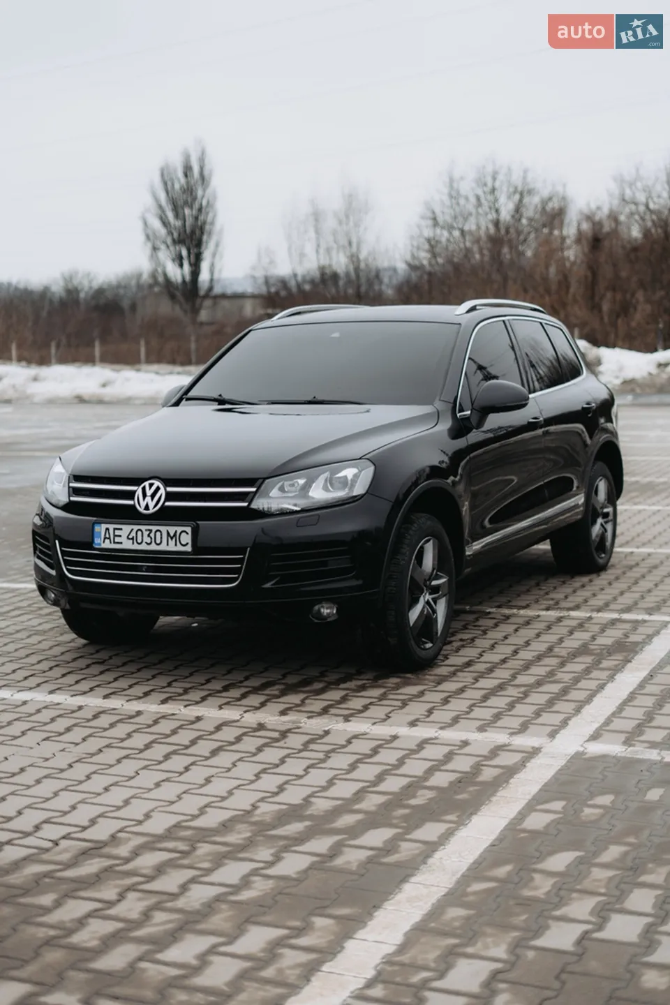Volkswagen Touareg 2012 — 1