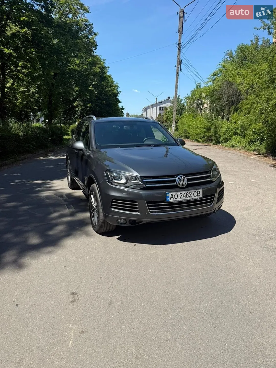 Volkswagen Touareg 2013 — 1