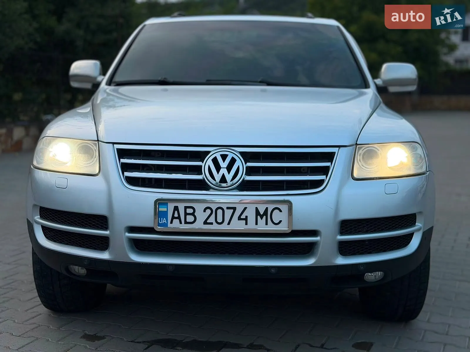 Volkswagen Touareg, 2004