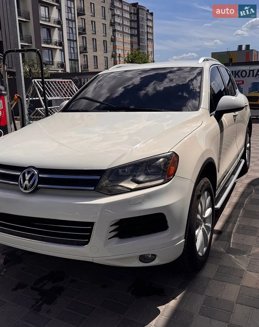Volkswagen Touareg, 2011
