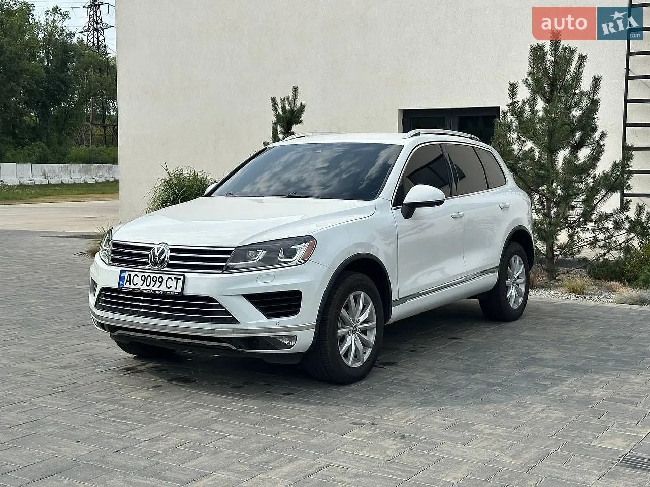 Volkswagen Touareg, 2015