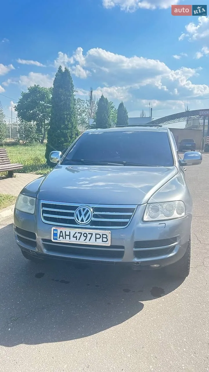 Volkswagen Touareg, 2003