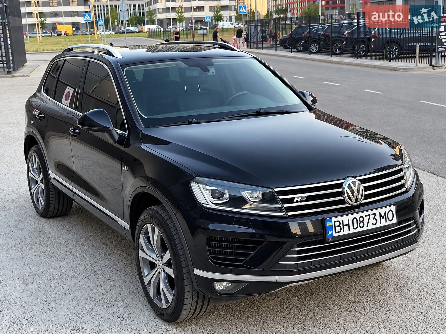 Volkswagen Touareg, 2015