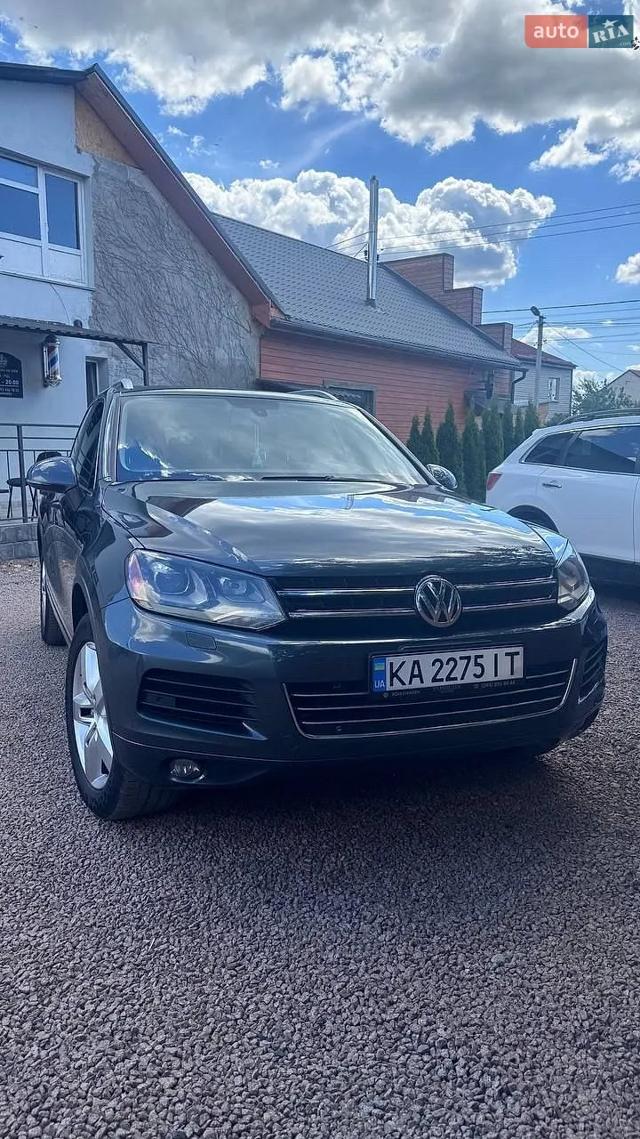 Volkswagen Touareg, 2011