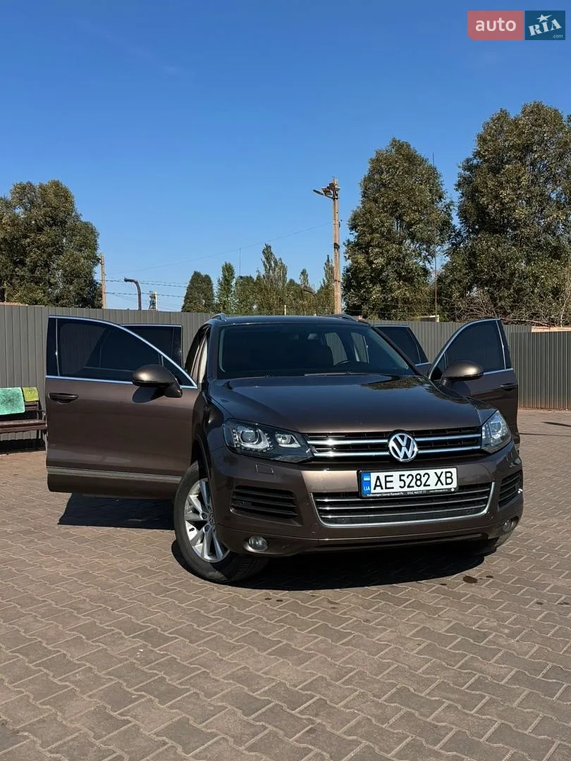 Volkswagen Touareg 2013 — 1