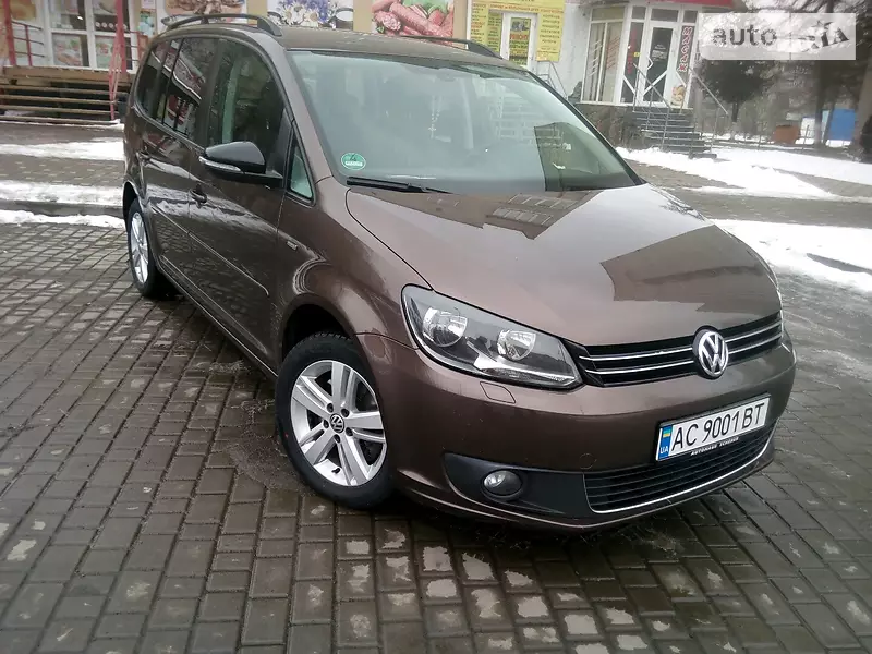 Volkswagen Touran, 2013